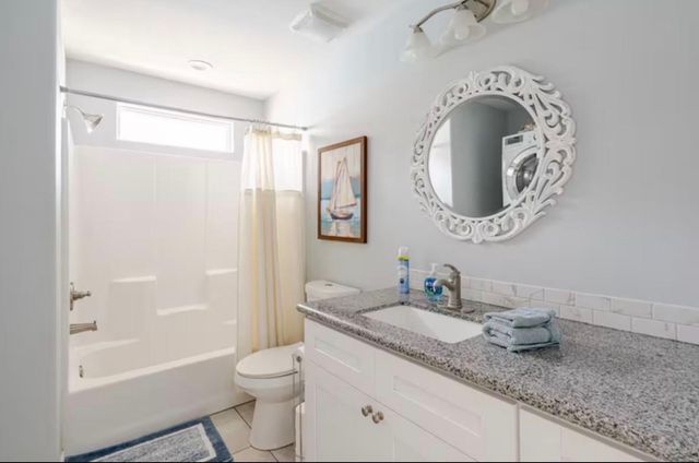 2494 Highway 87, Gilchrist, TX 77617