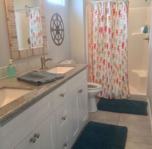 2494 Highway 87, Gilchrist, TX 77617