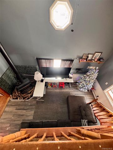 26 Peenpack Trail, Huguenot, NY 12746