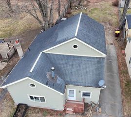 26 Peenpack Trail, Huguenot, NY 12746