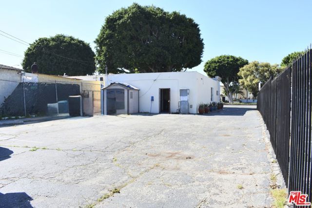 14812 Paramount Boulevard, Paramount, CA 90723