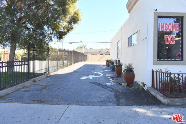 14812 Paramount Boulevard, Paramount, CA 90723