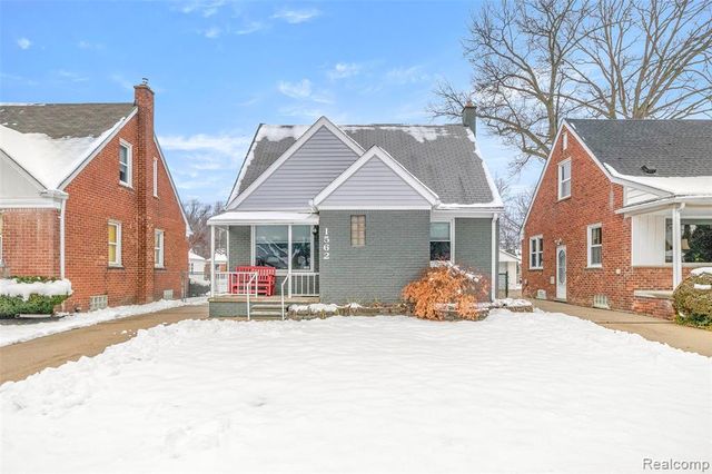 1562 Hollywood Street, Dearborn, MI 48124