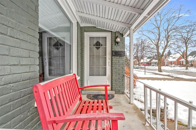 1562 Hollywood Street, Dearborn, MI 48124