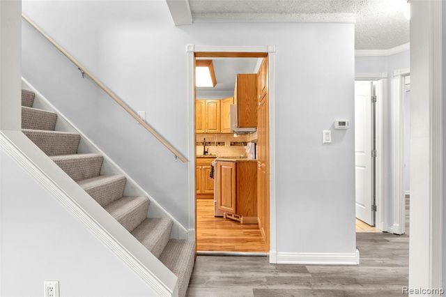 1562 Hollywood Street, Dearborn, MI 48124