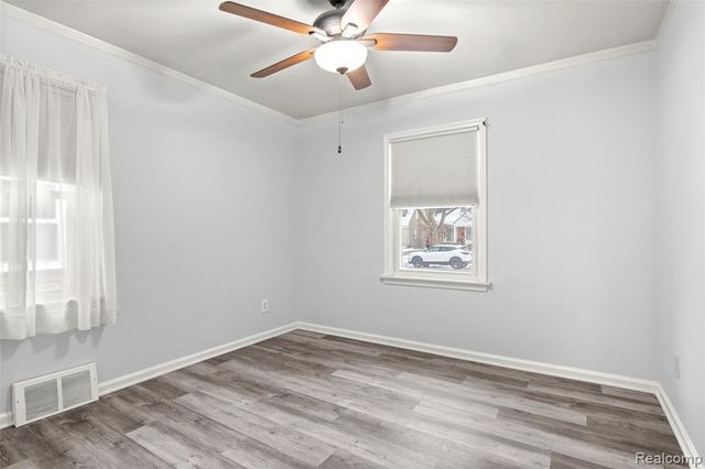 1562 Hollywood Street, Dearborn, MI 48124