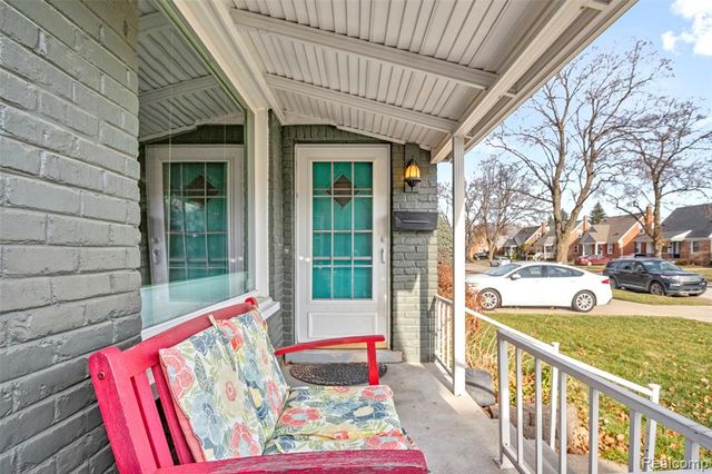 1562 Hollywood Street, Dearborn, MI 48124