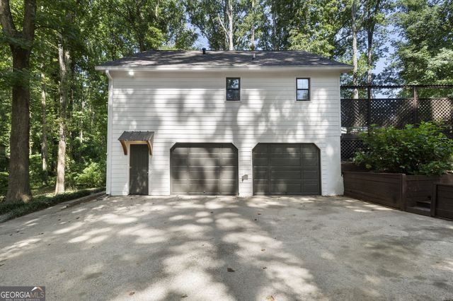 109 Toonigh Court, Woodstock, GA 30188