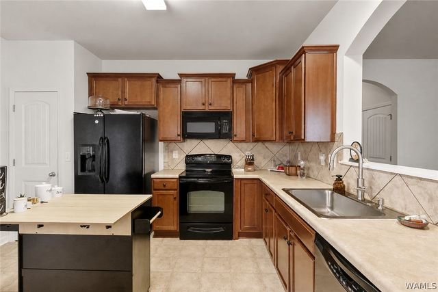 1276 Maxwell, Tuscaloosa, AL 35405