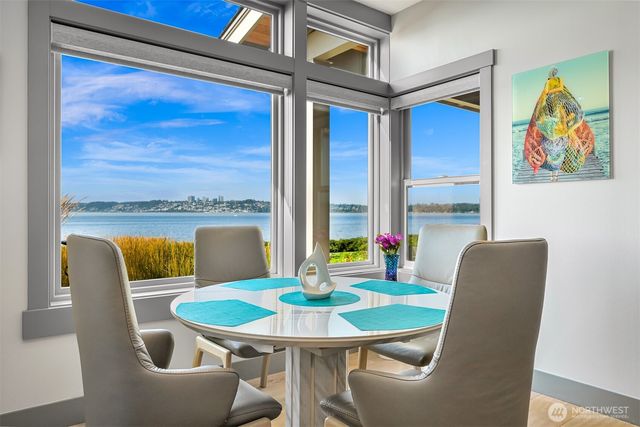 9427 Turnstone Lane, Blaine, WA 98230