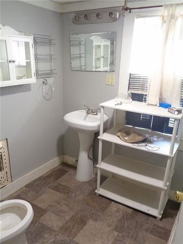 1918 S Elm Street, Pittsburg, KS 66762