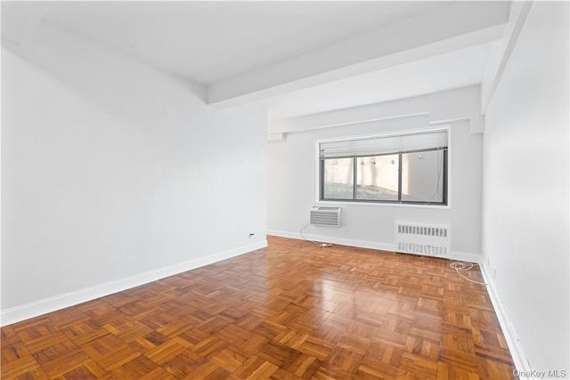 411 Bronx River Road 2K, Yonkers, NY 10704