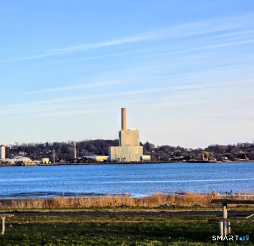 3 Longwharf Drive 120, New Haven, CT 06511