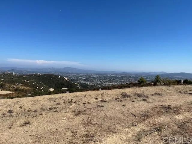 2402 WOODLAND HEIGHTS GLEN, Escondido, CA 92026