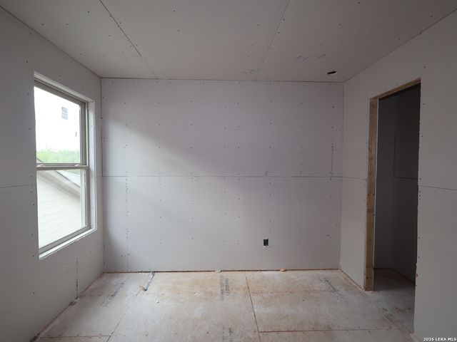 10435 White Hart Lane, Converse, TX 78109