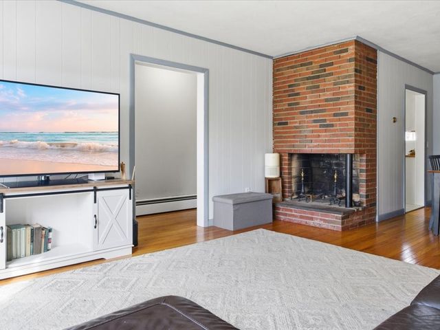 21 North Drive, Westerly, RI 02891