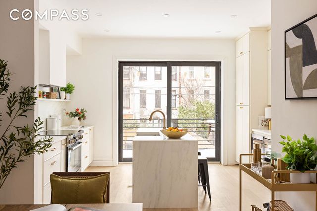 819 Greene Avenue, New York City, NY 11221