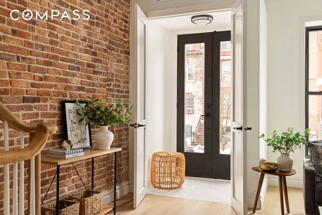 819 Greene Avenue, New York City, NY 11221