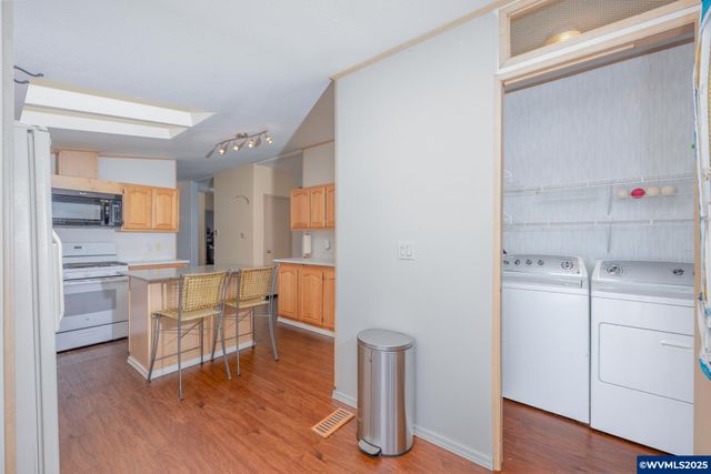 1503 N Hayden Island Dr 96, Portland, OR 97217