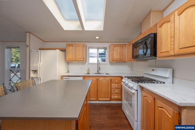 1503 N Hayden Island Dr 96, Portland, OR 97217