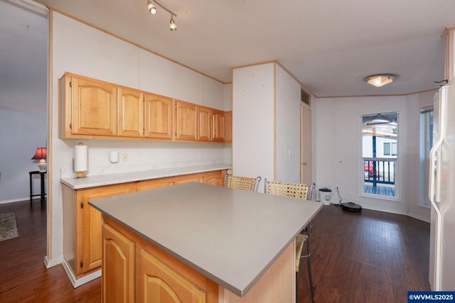 1503 N Hayden Island Dr 96, Portland, OR 97217