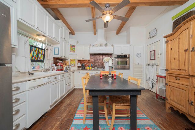 310 W Elm, Winnsboro, TX 75494