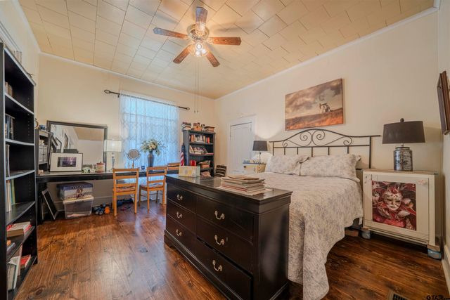 310 W Elm, Winnsboro, TX 75494