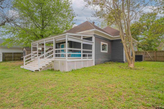 310 W Elm, Winnsboro, TX 75494