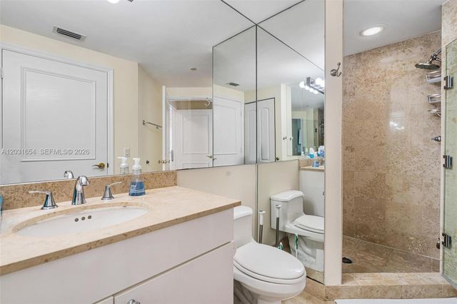 4779 Collins Avenue 2305, Miami Beach, FL 33140