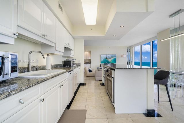 4779 Collins Avenue 2305, Miami Beach, FL 33140