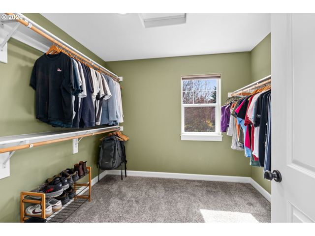 4936 Sw SLAVIN Rd, Portland, OR 97239