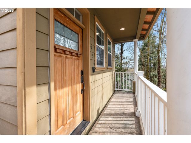 4936 Sw SLAVIN Rd, Portland, OR 97239