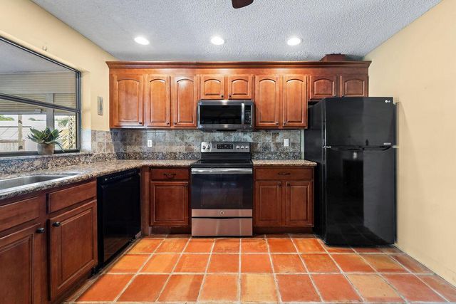 3753 Coelebs Avenue, Boynton Beach, FL 33436