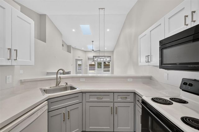 5440 ROSEWALL CIRCLE, Leesburg, FL 34748