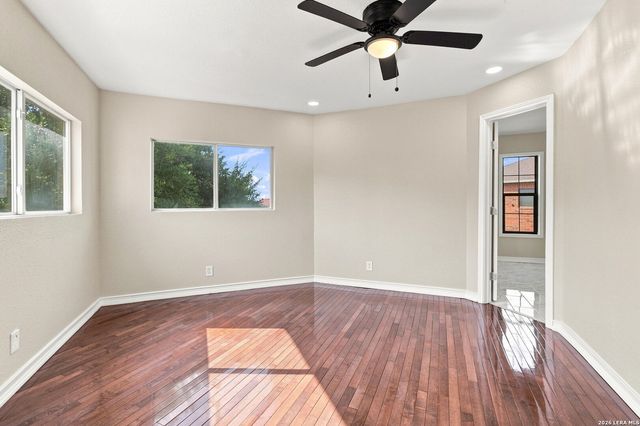 4215 Lakebend West Dr, San Antonio, TX 78244
