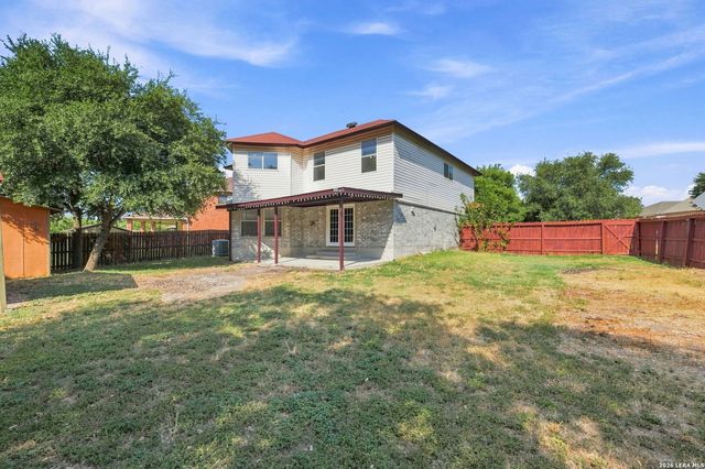 4215 Lakebend West Dr, San Antonio, TX 78244