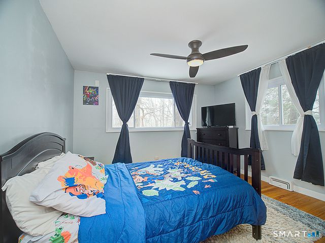 136 Knoll Drive, Hamden, CT 06518