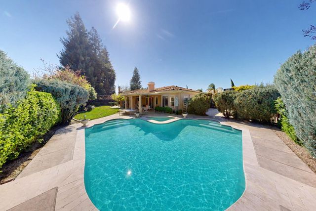 948 Woodridge Ct, Yuba City, CA 95993