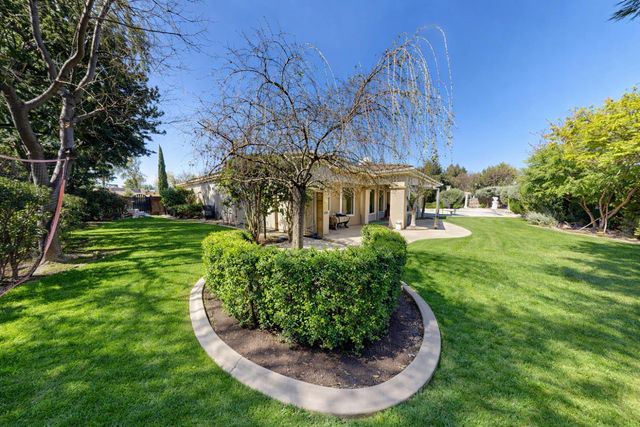 948 Woodridge Ct, Yuba City, CA 95993