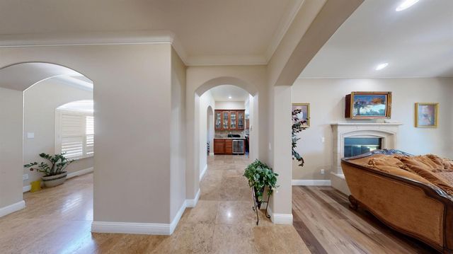 948 Woodridge Ct, Yuba City, CA 95993