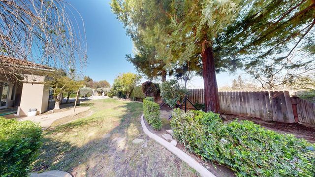 948 Woodridge Ct, Yuba City, CA 95993