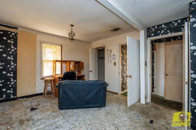 1210 N 10th Street, Ballinger, TX 76821