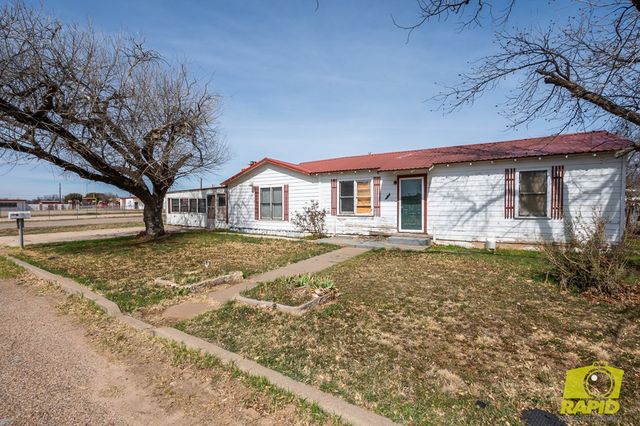 1210 N 10th Street, Ballinger, TX 76821