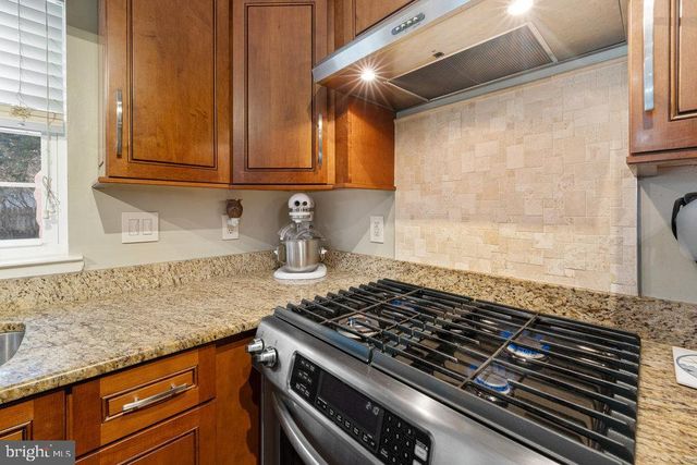 204 SIENNA LN, Glassboro, NJ 08028