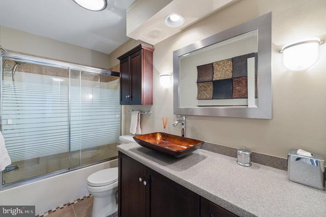 204 SIENNA LN, Glassboro, NJ 08028