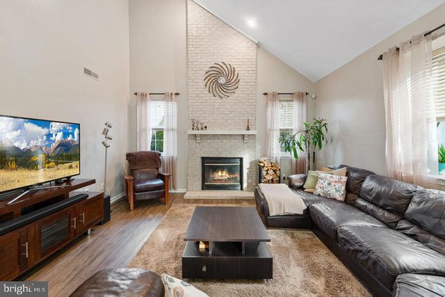 204 SIENNA LN, Glassboro, NJ 08028