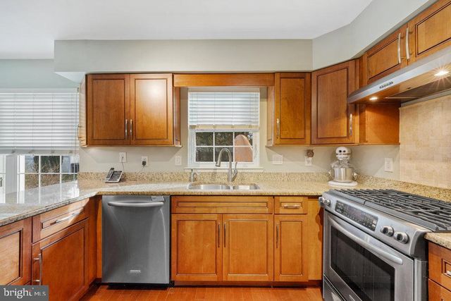 204 SIENNA LN, Glassboro, NJ 08028