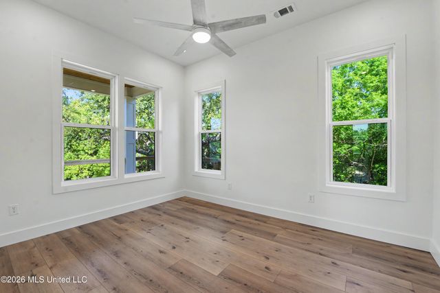 1310 Kensington Drive, Biloxi, MS 39530