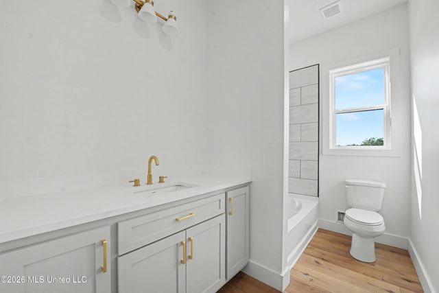 1310 Kensington Drive, Biloxi, MS 39530