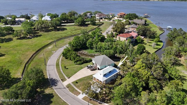 1310 Kensington Drive, Biloxi, MS 39530